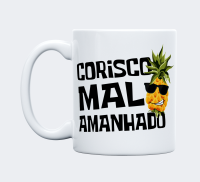 Caneca branca com ilustração de ananás e texto 