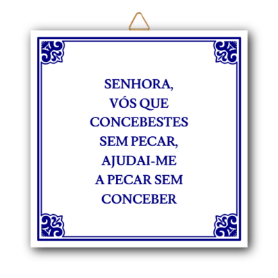 Placa decorativa quadrada com texto azul e moldura azul em fundo branco
