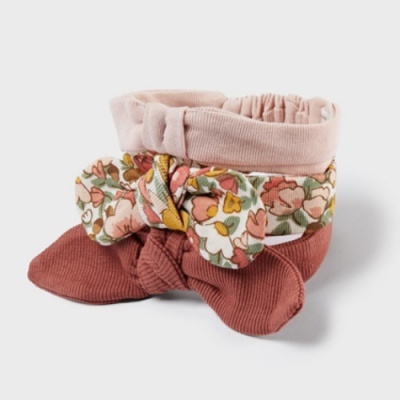 Par de meias de bebé rosa e terracota com laço floral colorido