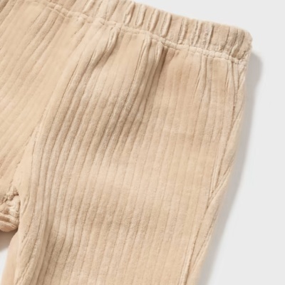 Calças de tecido canelado bege com cintura elástica