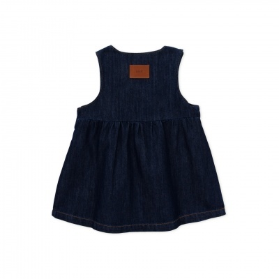 Vestido infantil de ganga azul escura sem mangas