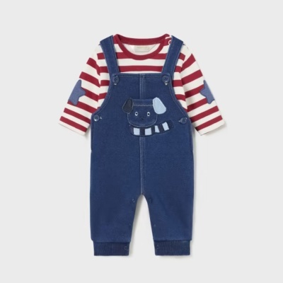 Conjunto bebé jardineira azul e camisola às riscas