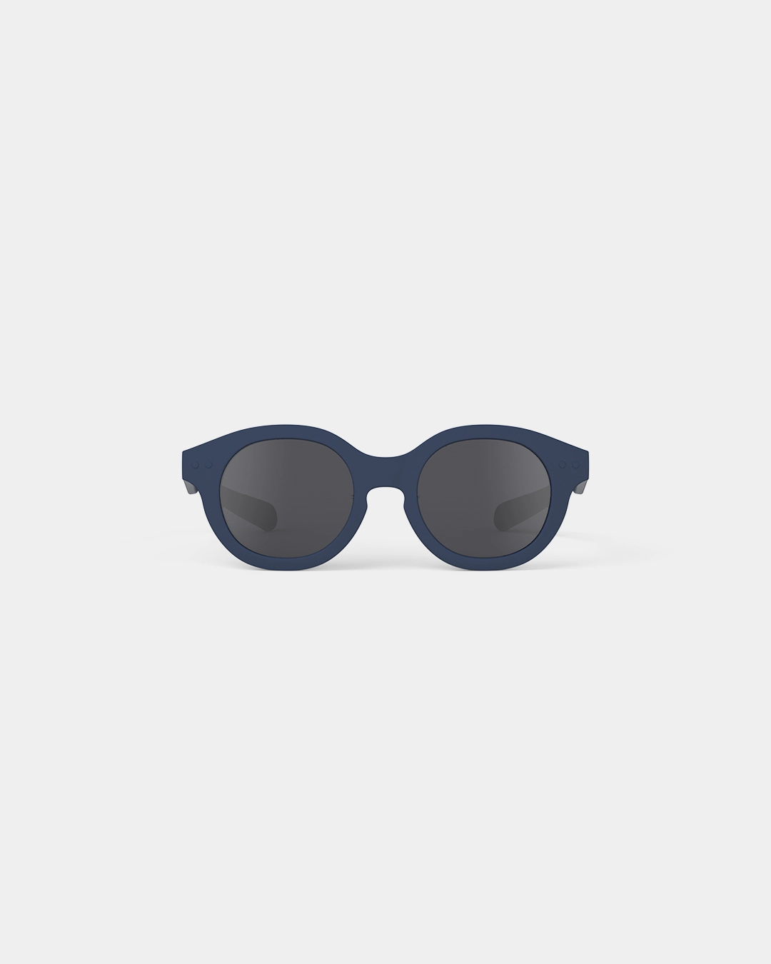 Óculos de sol azul escuro com lentes redondas escuras