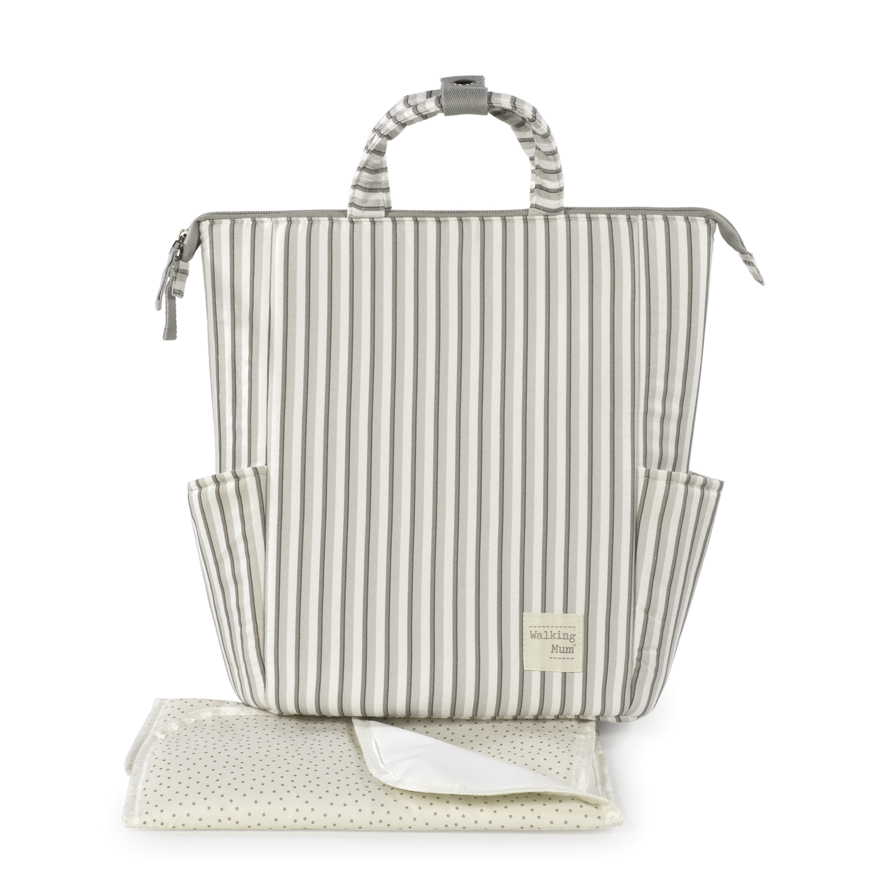 Mochila para bebé riscada cinza e branca com tapete bege de pontos pretos