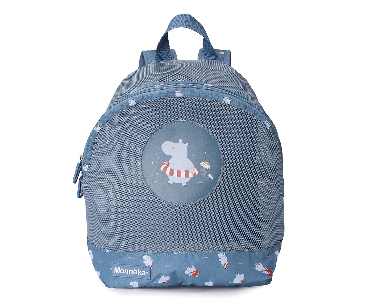 Mochila azul com padrão de hipopótamos e rede frontal