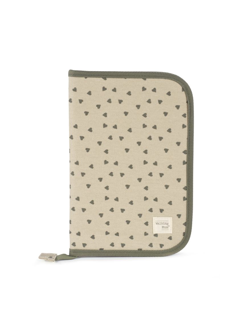 Capa protectora bege com pequenos corações cinzentos e bordas verdes