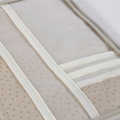 WALKING&#x20;MUM&#x20;&#x7C;&#x20;PORTA-DOCUMENTOS&#x20;POPPY&#x20;DOTS&#x20;MOSS