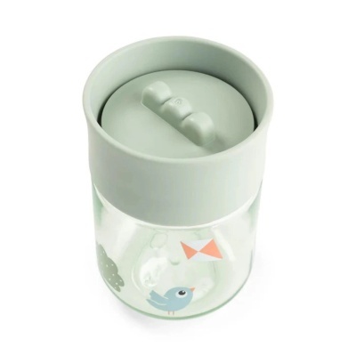 Done&#x20;by&#x20;Deer&#x20;&#x7C;&#x20;Copo&#x20;de&#x20;Aprendizagem&#x20;360&#x00BA;&#x20;Playground