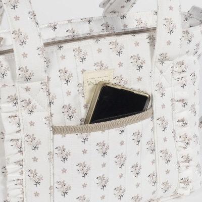 Walking&#x20;Mum&#x20;&#x7C;&#x20;Bolsa&#x20;de&#x20;Passeio&#x20;Botton&#x20;Flowers&#x20;-&#x20;P&#x00E9;rola