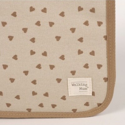 WALKING&#x20;MUM&#x20;&#x7C;&#x20;PORTA-DOCUMENTOS&#x20;POPPY&#x20;HEARTS&#x20;CINNAMON