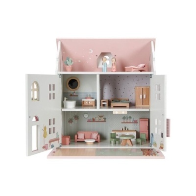 Casa de bonecas de madeira com três andares e decoração em tons pastel