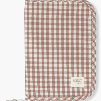 Estojo xadrez castanho e branco com etiqueta Walking Mum