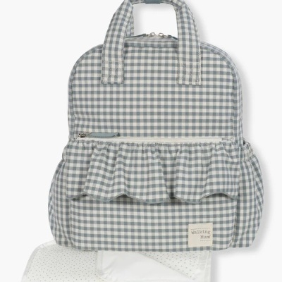 Mochila para bebê cinza xadrez com bolso frontal e muda fralda