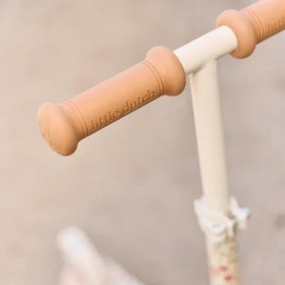 Little&#x20;Dutch&#x20;&#x7C;&#x20;Trotinete&#x20;3&#x20;Rodas&#x20;Sunny&#x20;Flower&#x20;Off-White