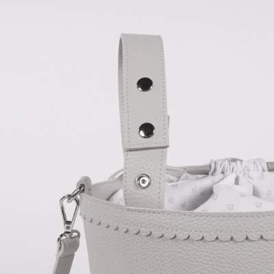 Pasito&#x20;a&#x20;Pasito&#x20;&#x7C;&#x20;Bolsa&#x20;Bucket&#x20;Icon&#x20;Smoke&#x20;-&#x20;Cinza