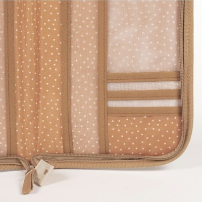 WALKING&#x20;MUM&#x20;&#x7C;&#x20;PORTA-DOCUMENTOS&#x20;POPPY&#x20;HEARTS&#x20;CINNAMON