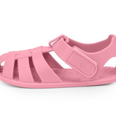 Monn&#x00EB;ka&#x00A0;&#x7C;&#x20;Sand&#x00E1;lias&#x20;Infantis&#x20;Whale&#x20;Pink