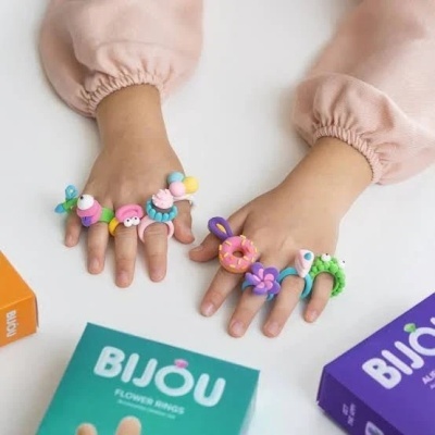 Hey&#x20;Clay&#x20;&#x7C;&#x20;Kit&#x20;de&#x20;Bijuteria&#x20;Bijou&#x20;Flower&#x20;Rings