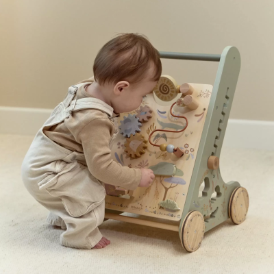 Little&#x20;Dutch&#x20;&#x7C;&#x20;Andarilho&#x20;de&#x20;Actividades&#x20;Safari&#x20;Friends