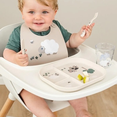 Done&#x20;by&#x20;Deer&#x20;&#x7C;&#x20;Prato&#x20;c&#x2F;&#x20;Divis&#x00F3;rias&#x20;Foodie&#x20;Tiny&#x20;Farm&#x20;-&#x20;Bege