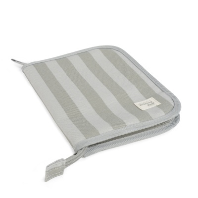 Walking&#x20;Mum&#x20;&#x7C;&#x20;Porta&#x20;Documentos&#x20;para&#x20;Beb&#x00E9;&#x20;Sintra&#x20;-&#x20;Verde