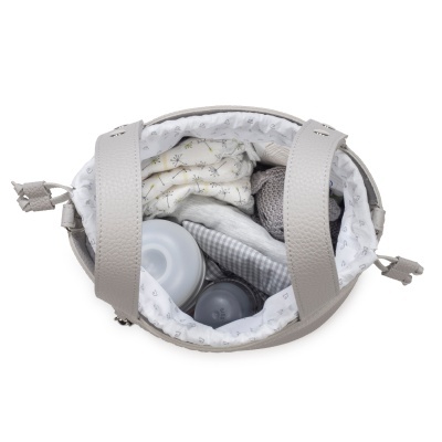 Pasito&#x20;a&#x20;Pasito&#x20;&#x7C;&#x20;Bolsa&#x20;Bucket&#x20;Icon&#x20;Smoke&#x20;-&#x20;Cinza