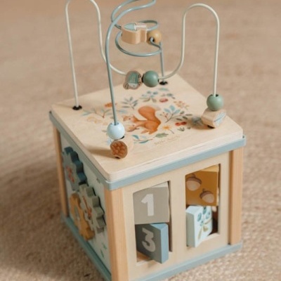 Little&#x20;Dutch&#x20;&#x7C;&#x20;Cubo&#x20;De&#x20;Actividades&#x20;Madeira&#x20;-&#x20;Forest&#x20;Friends&#x20;Fsc