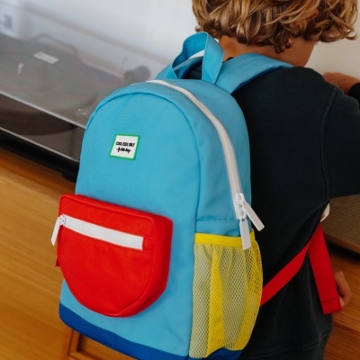 Hello&#x20;Hossy&#x20;&#x7C;&#x20;Mochila&#x20;Escolar&#x20;Mini&#x20;Sky&#x20;Pop&#x20;&#x2B;2&#x20;Anos