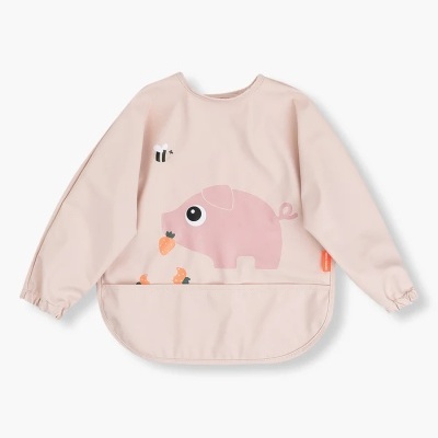 Babi infantil rosa com estampa de porco e morangos