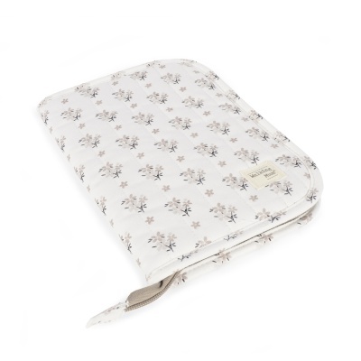 Walking&#x20;Mum&#x20;&#x7C;&#x20;Porta&#x20;Documentos&#x20;Beb&#x00E9;&#x20;Botton&#x20;Flowers&#x20;-&#x20;P&#x00E9;rola