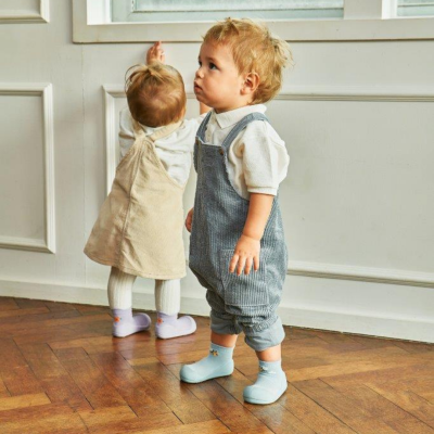 Attipas&#x20;&#x7C;&#x20;Bee&#x20;Blue