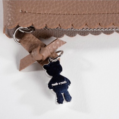 Pasito&#x20;a&#x20;Pasito&#x20;&#x7C;&#x20;PORTA-DOCUMENTOS&#x20;ICON&#x20;CARAMEL