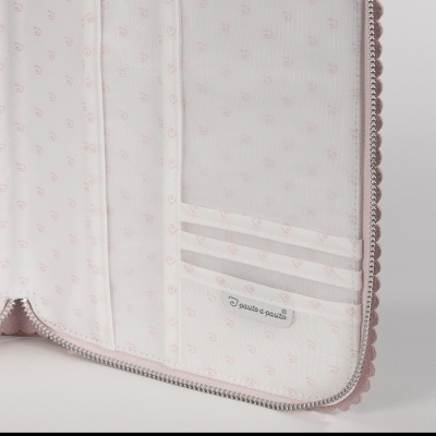 Pasito&#x20;a&#x20;Pasito&#x20;&#x7C;&#x20;Porta&#x20;Documentos&#x20;Icon&#x20;Rose&#x20;-&#x20;Rosa