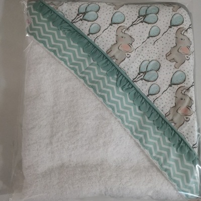 Toalha de banho para bebé com capuz e estampado de elefantes e balões