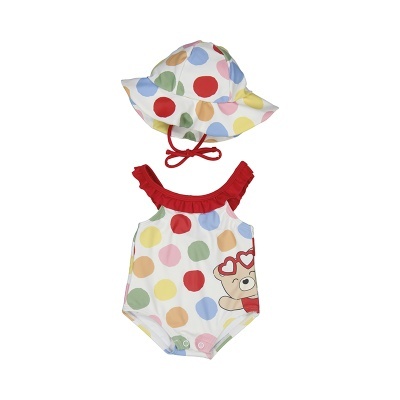 Fato de banho e chapéu de bebé com padrão de bolinhas coloridas e estampa de urso