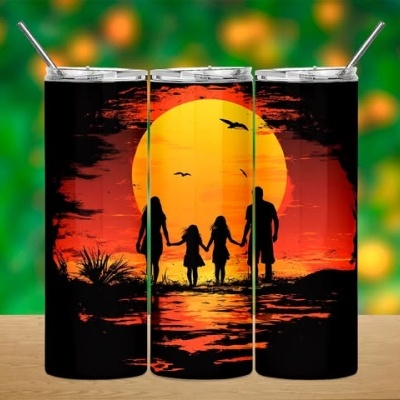 Três copos térmicos de aço inoxidável com estampa de pôr do sol e família