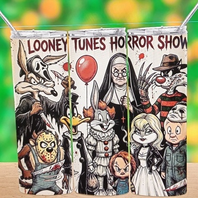 Três copos acrílicos com personagens de desenhos animados e texto Looney Tunes Horror Show