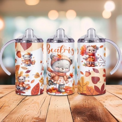 Garrafa infantil com ilustrações de ursos e folhas de outono