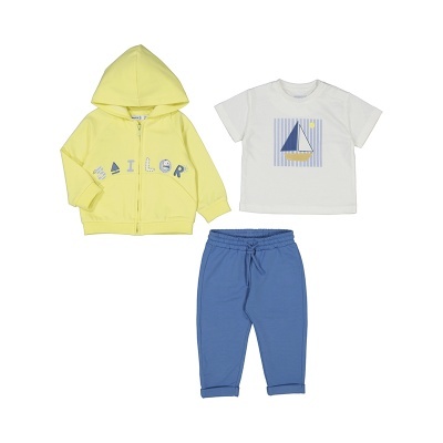 Conjunto de roupa infantil com camisola amarela, t-shirt branca e calças azuis.
