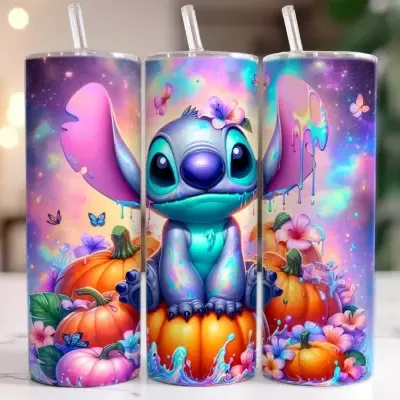 Copos transparentes com personagem azul e abóboras coloridas