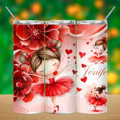 Três copos térmicos com ilustrações de menina bailarina em vestido vermelho e flores.