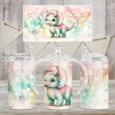 Copos infantis com tampa e alça, estampa de dinossauro pastel e padrão de bolinhas.