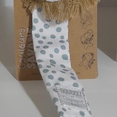 Prendedor chupeta leão tecido bege castanho fita pintas verdes marca DOUDOU ET Compagnie