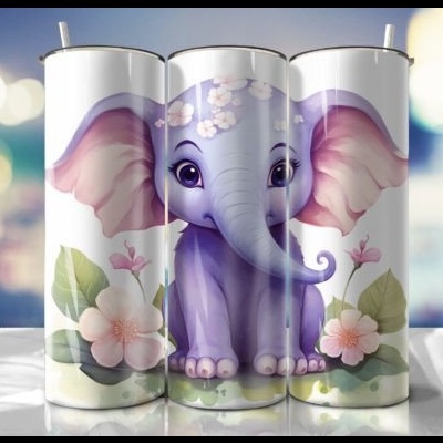 Três copos metálicos com elefante lilás e flores