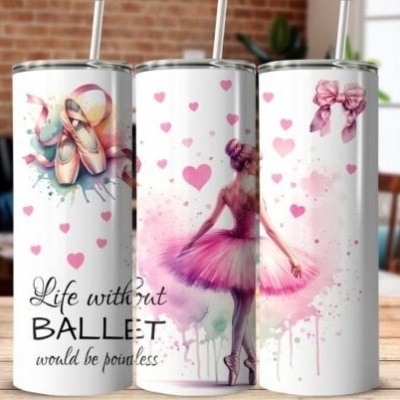 Três copos térmicos com desenhos de balé e texto em português.