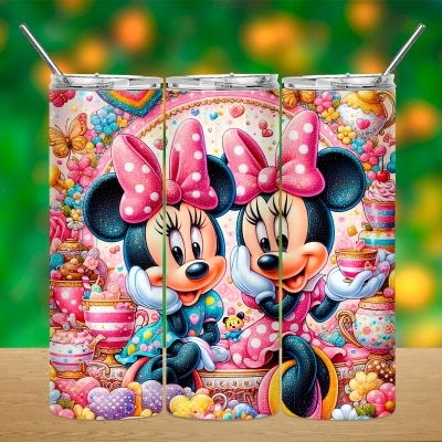 Três garrafas metálicas com desenho da Minnie Mouse colorido e vibrante
