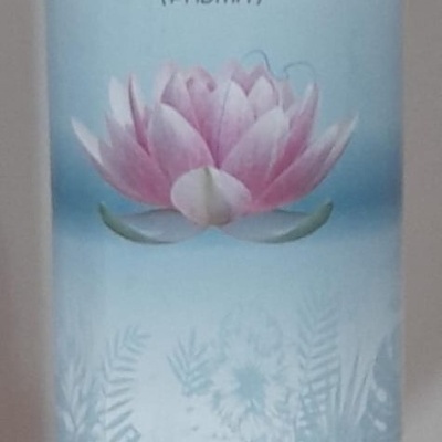 Embalagem cilíndrica branca de difusor de perfume Mikado Flor de Loto