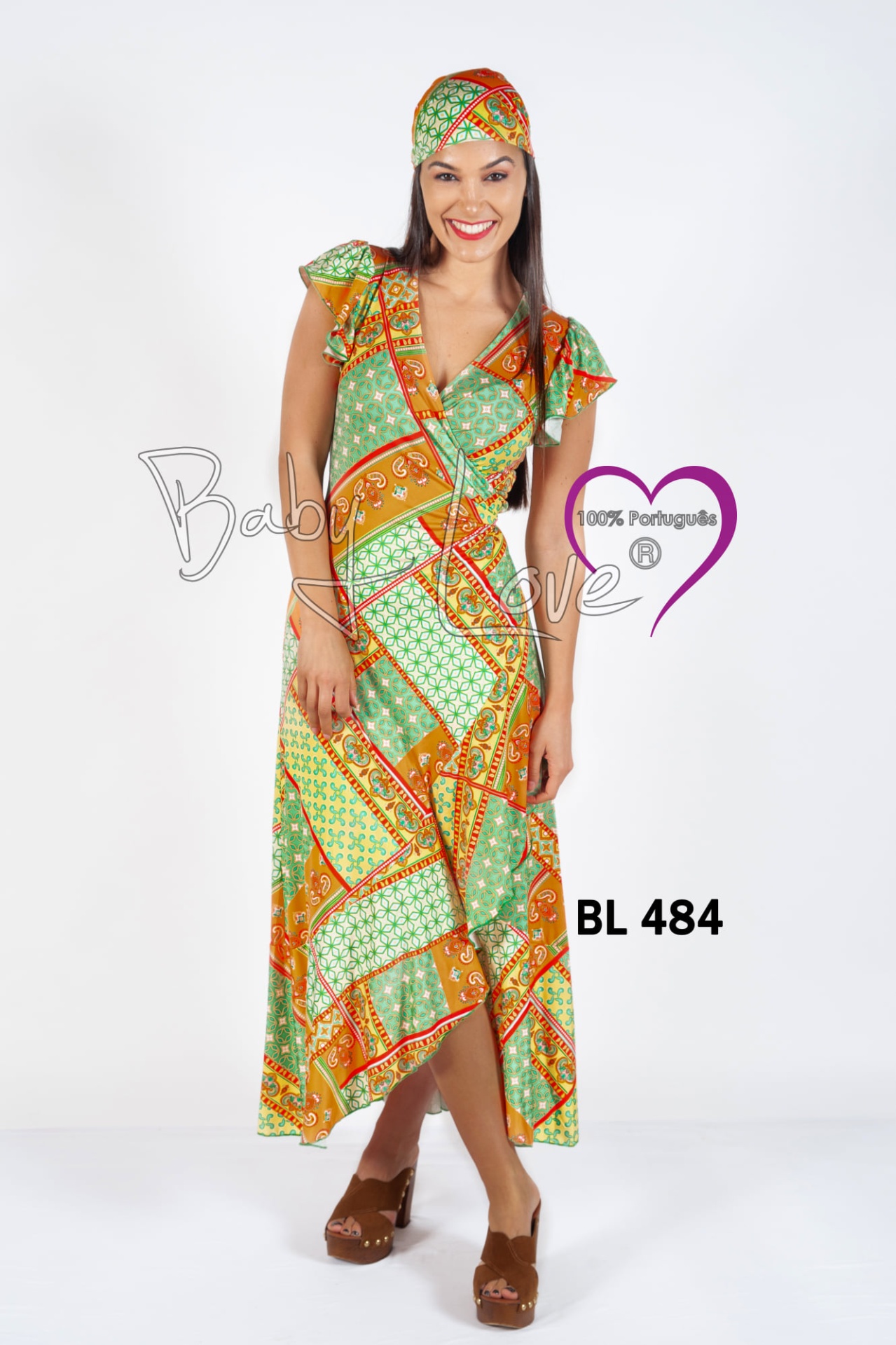 VESTIDO MIDI TRESPASSE Vestido longo com padrão geométrico colorido e faixa para cabeça