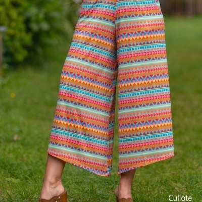 https://www.outlet-babylove.com/product/pantalona-culotte-assimetrico-sublimado