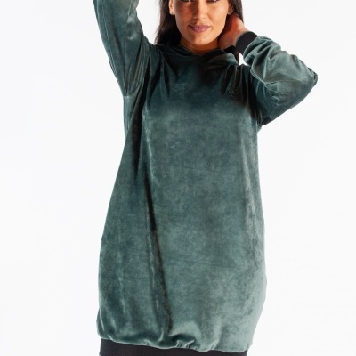 Vestido sweat felpudo verde de manga comprida com punhos e bainha pretos